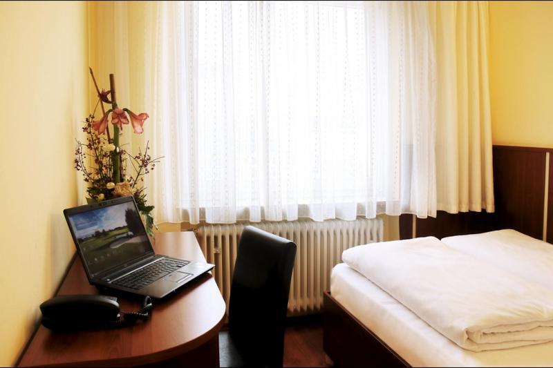 Atlas City Hotel München Phòng bức ảnh